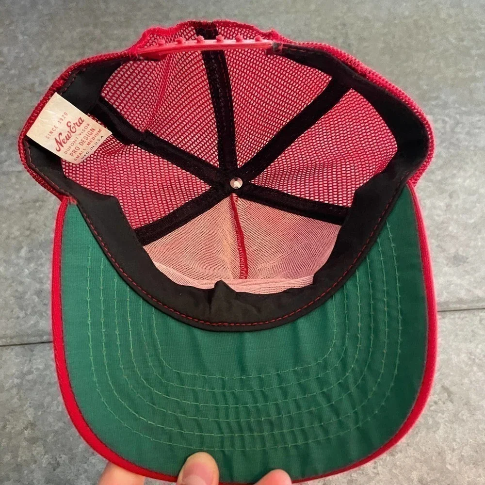 Vintage The Sports Center Nike Puma Script New Era USA Red Snapback Hat 80s 90s